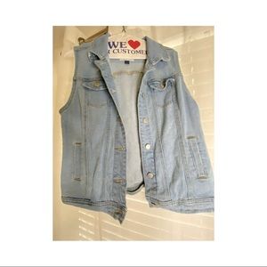 ✨Universal Thread Jean vest